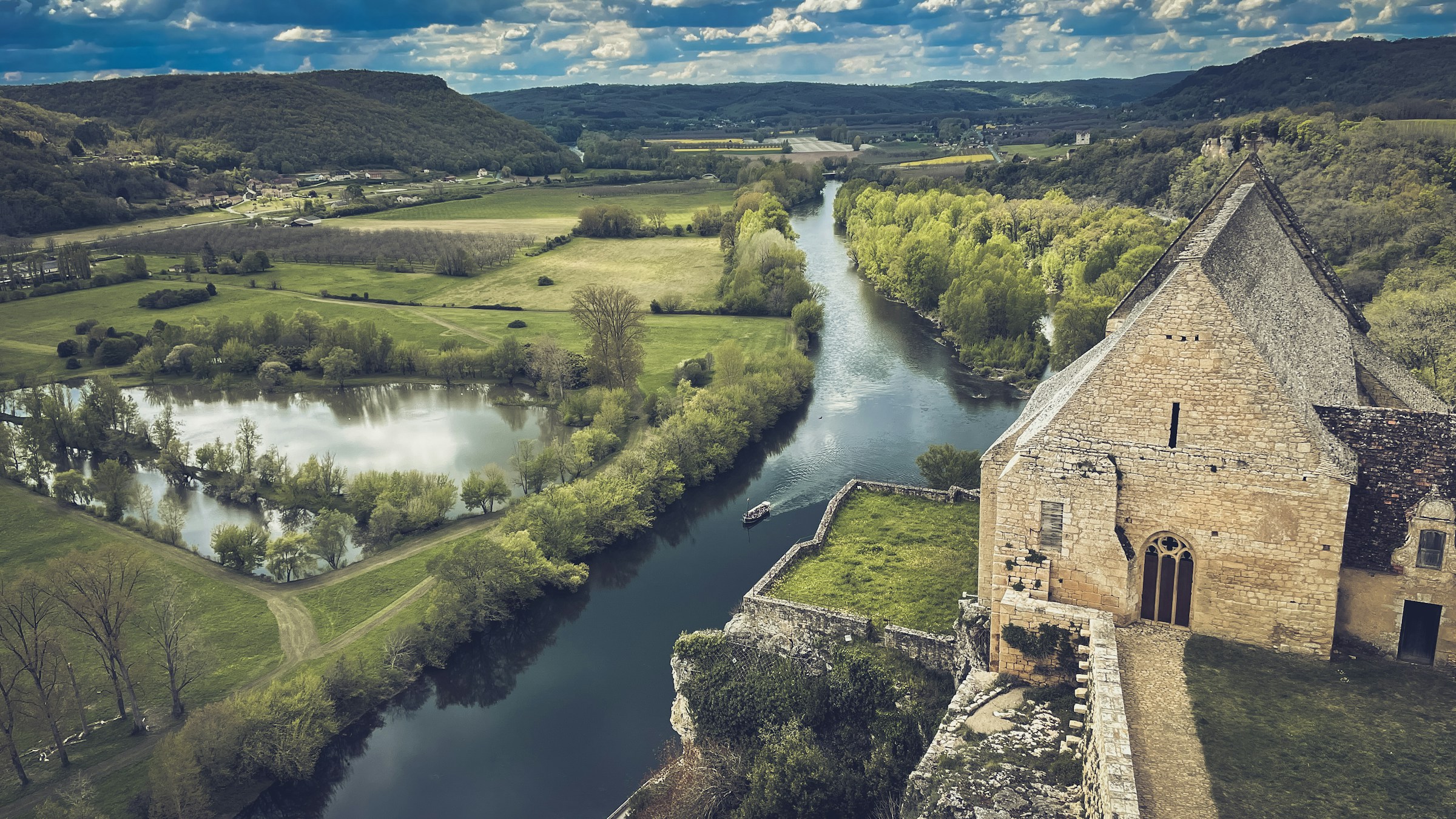 Fond de campagne architecture ancienne